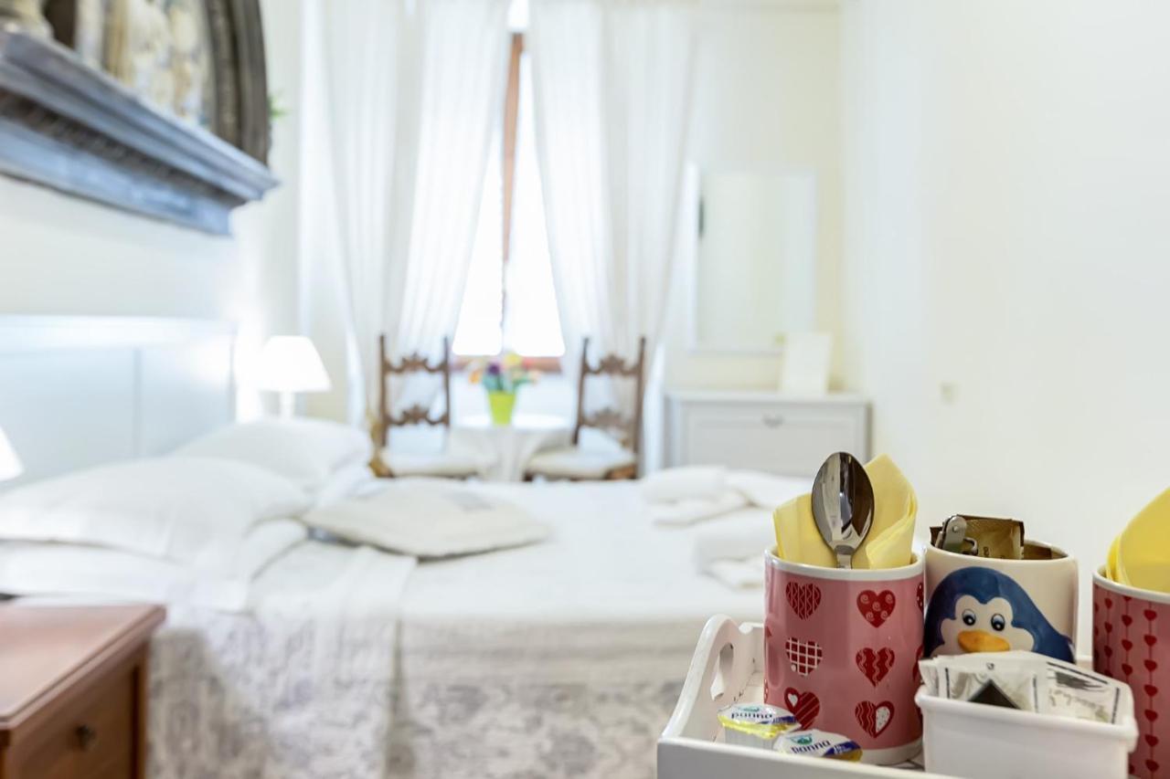 Camera Matrimoniale con Bagno Privato Esterno
